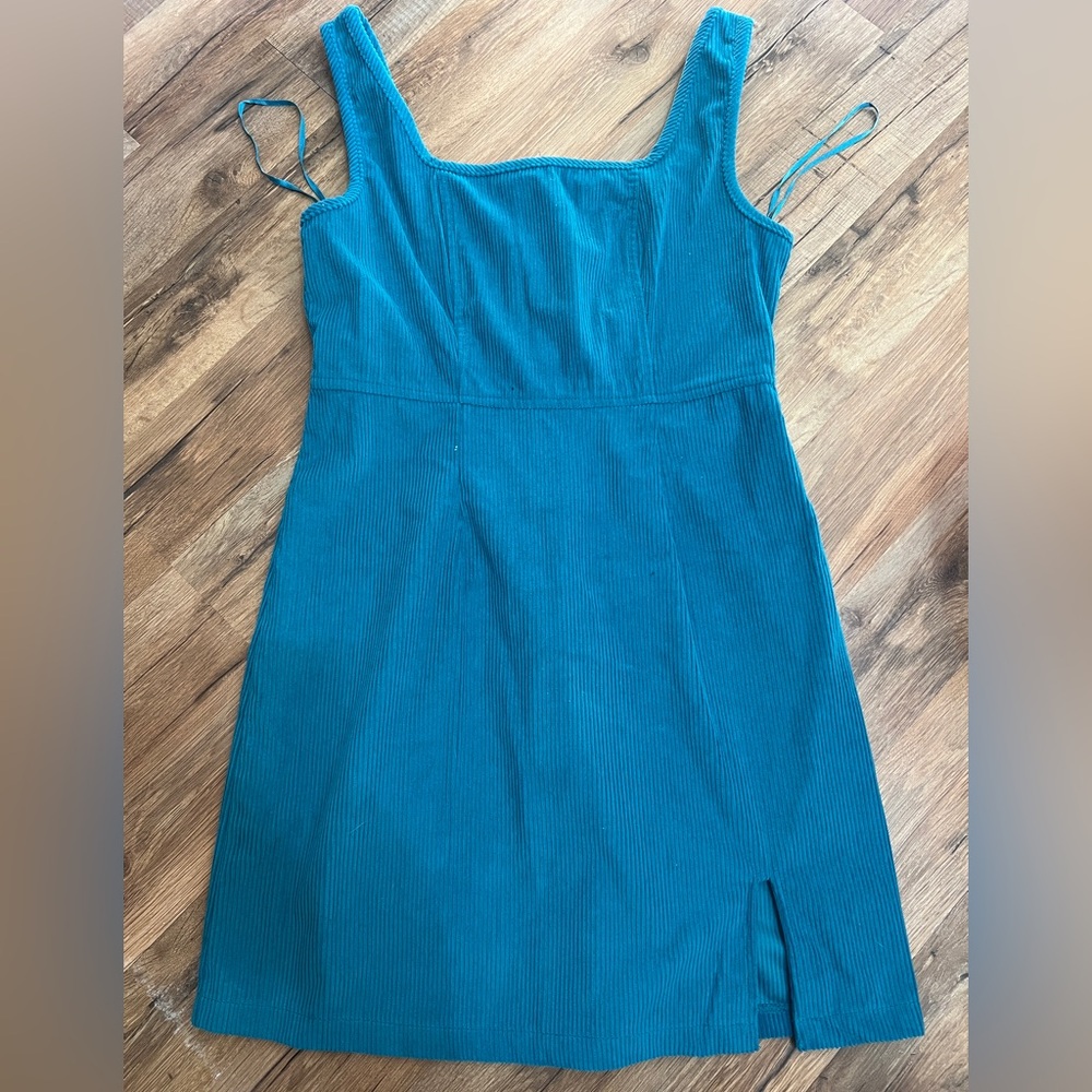 Adorable but sassy Teal Dress